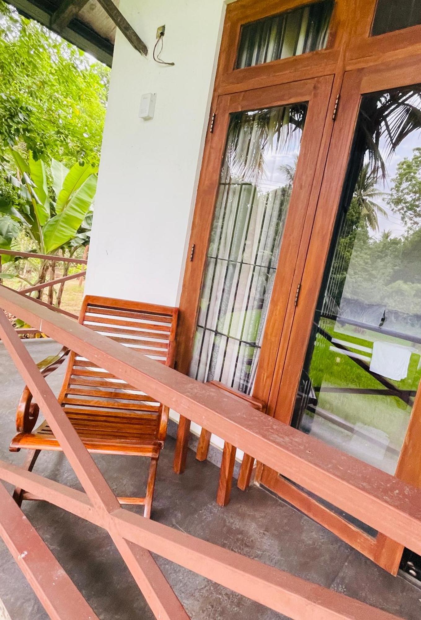 Anuradhapura Hotels Exterior foto